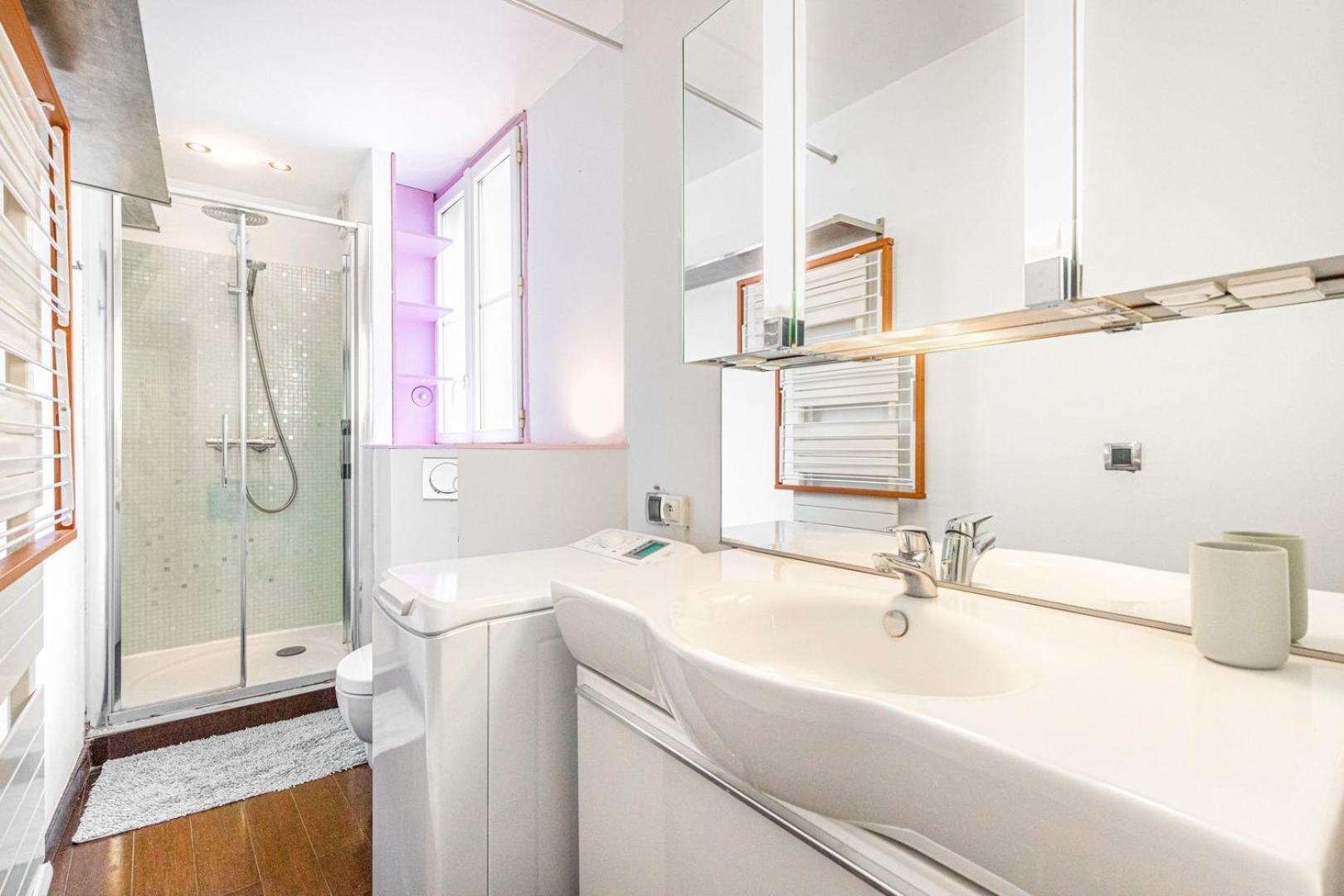 Appartement Guestready - Sejour Ideal Pres Du Musee Du Louvre Parijs